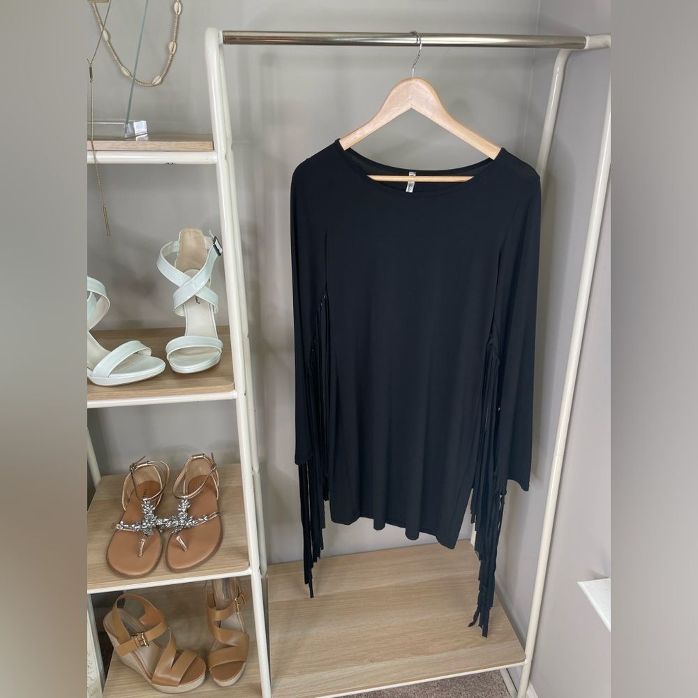 Auditions Black Long-Sleeve Fringe Midi Dress - Picture 3 of 5